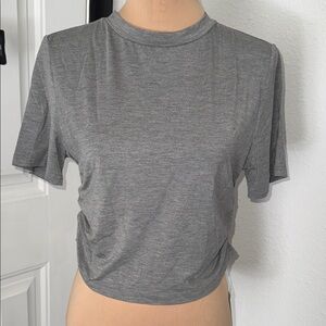 NWT HALARA Heather Grey Short Sleeve Crewneck Tee